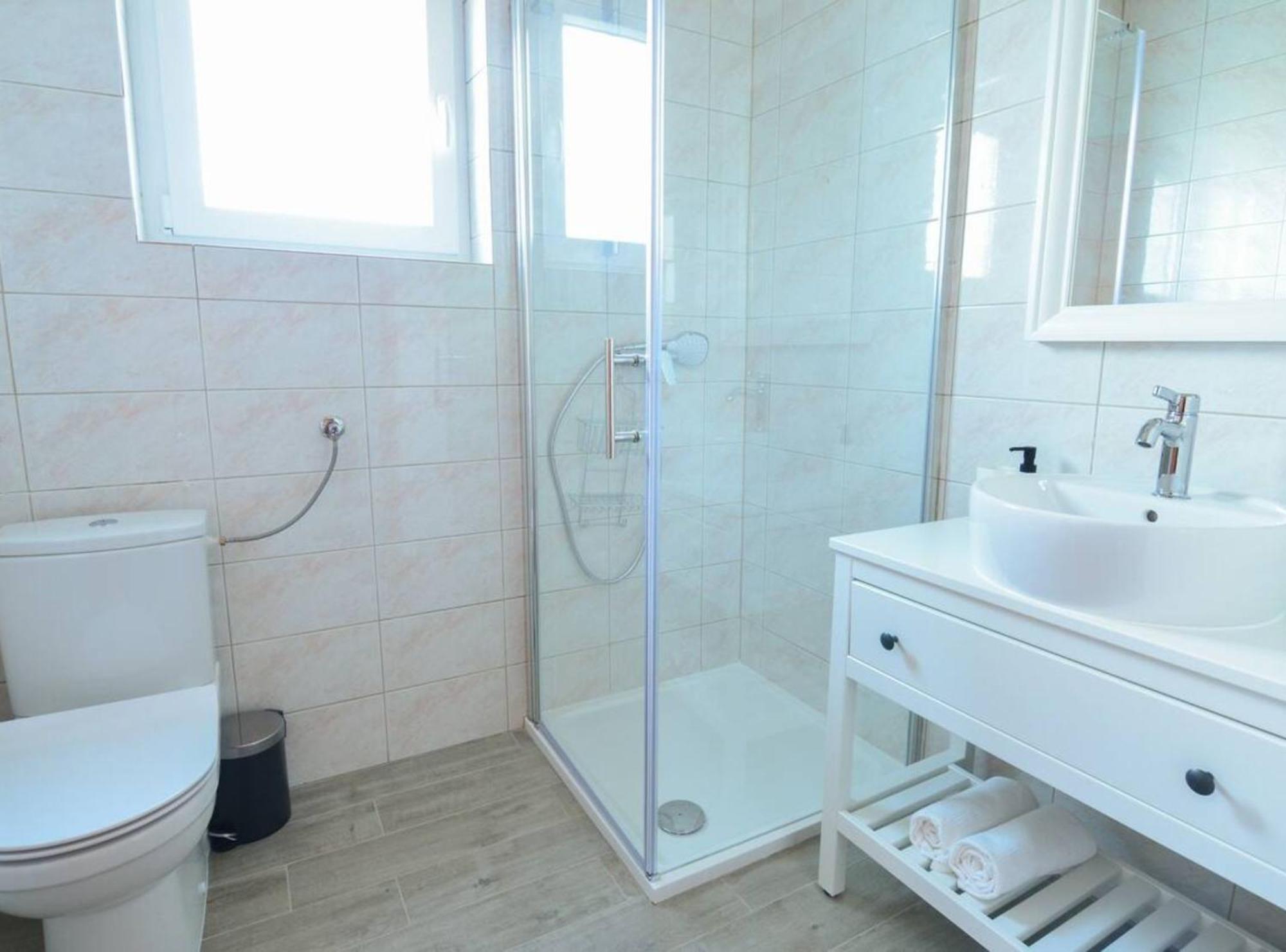 Apartment Villa Troskot Pirovac Exteriör bild